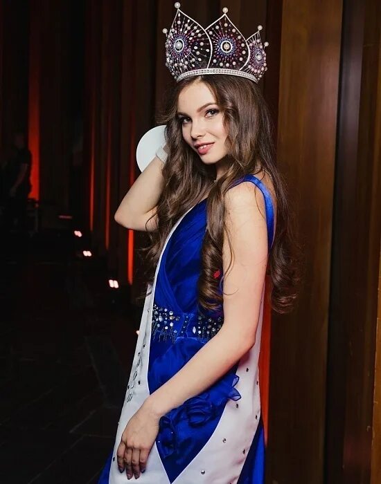 Vanessa корона. Корона россии конкурс красоты. Юлия полячихина мисс россия. Komodlar. Мисс россия 2018 победительница.