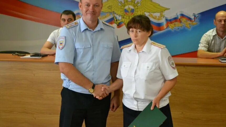 Омвд по лискинскому району. Работники лискинского района полиции. Взрыв полиции в лисках воронежской области. Начальник полиции лискинского района. Администрация лискинского муниципального района.