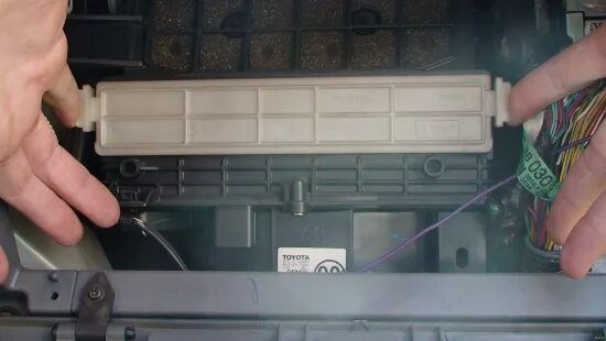 Vic фильтр салонный rav 4 2020. Салонный фильтр рав 4 4 поколение. Салонный фильтр рав 4 4 поколение. Салонный фильтр рав 4. Салонный фильтр тойота рав 4 2020.