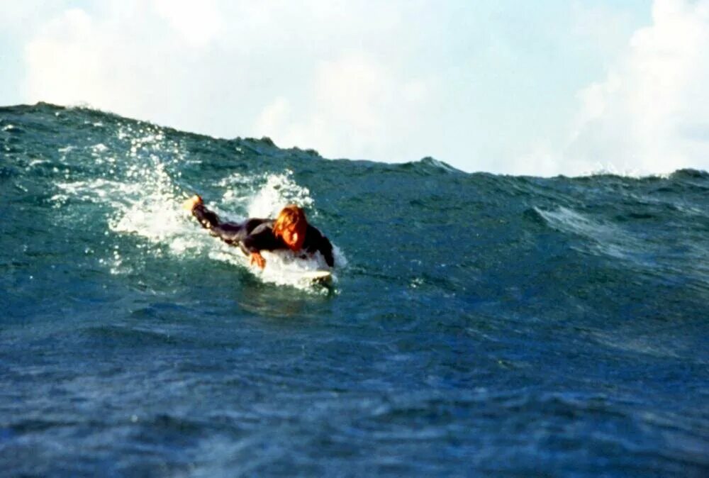 на гребне волны 2015 постер. на гребне см. бодхи на гребне волны 2015. на гребне волны 2015. бодхи на гребне волны 2015.