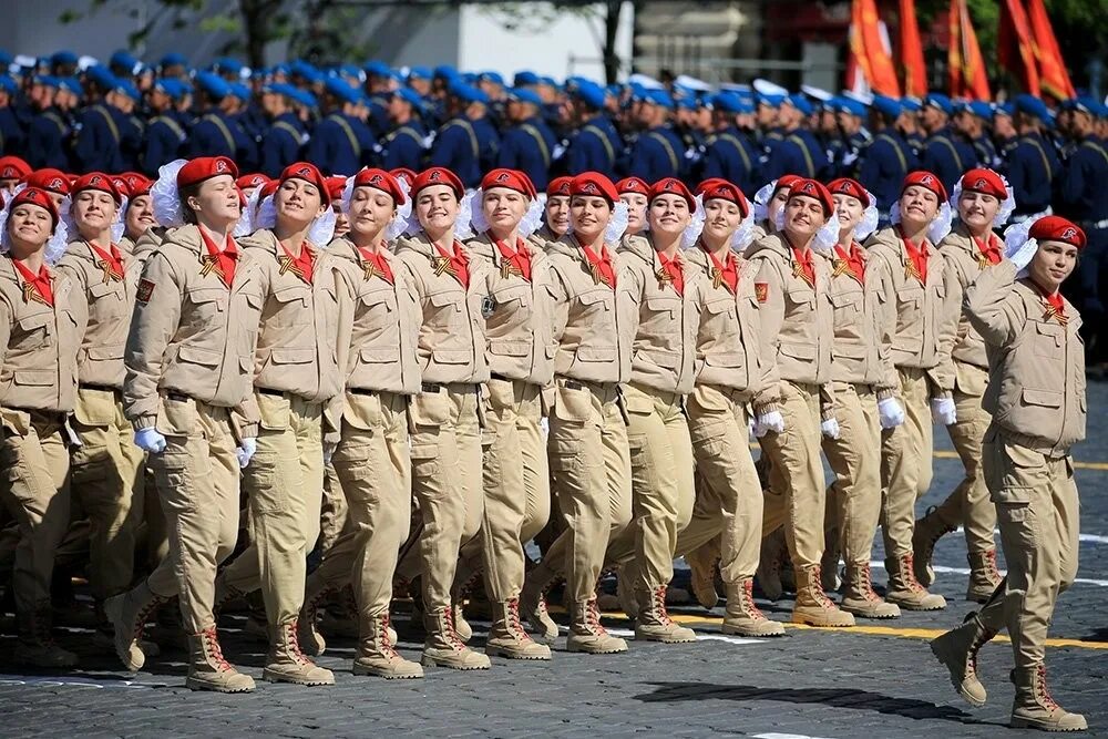 Парад на красной площади юнармейцев. Юнармейцы на параде в Москве. Юнармия на параде Победы. Юнармия на параде в Москве.