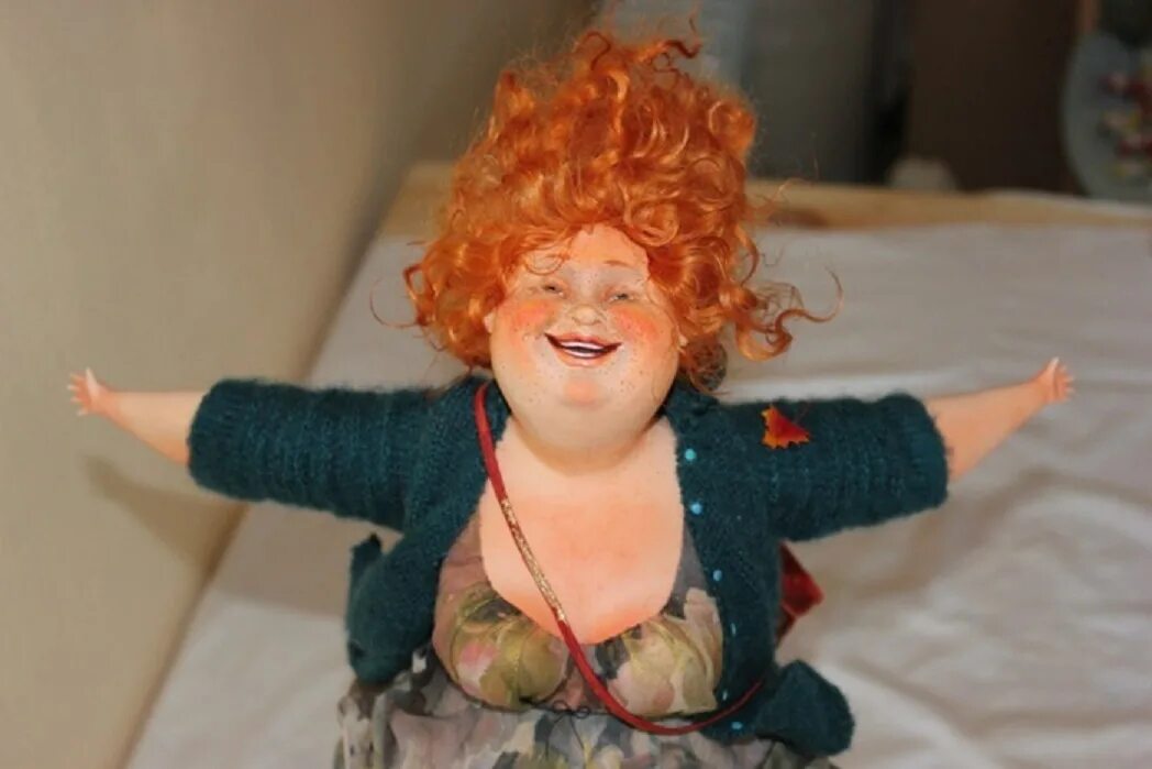 прикольные куклы толстушки. рыжеволосая толстушка. рыжая толстуха. рыжая толстуха. пышные рыжеволосые девушки.