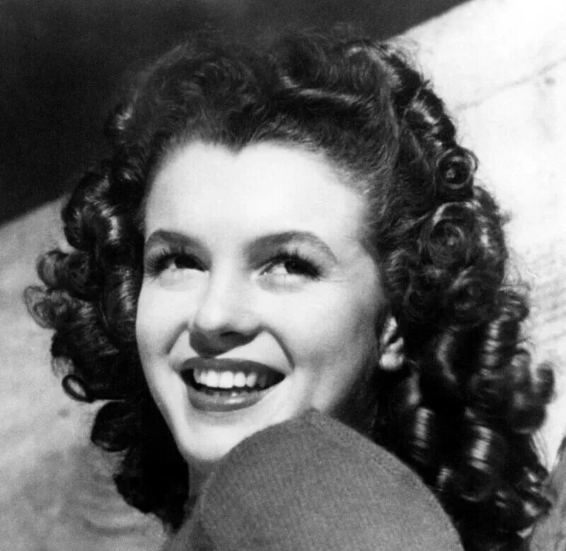 Монро брюнетка. Джордж баррис мэрилин монро. норма бейкер. marilyn monroe before fame. jeane.