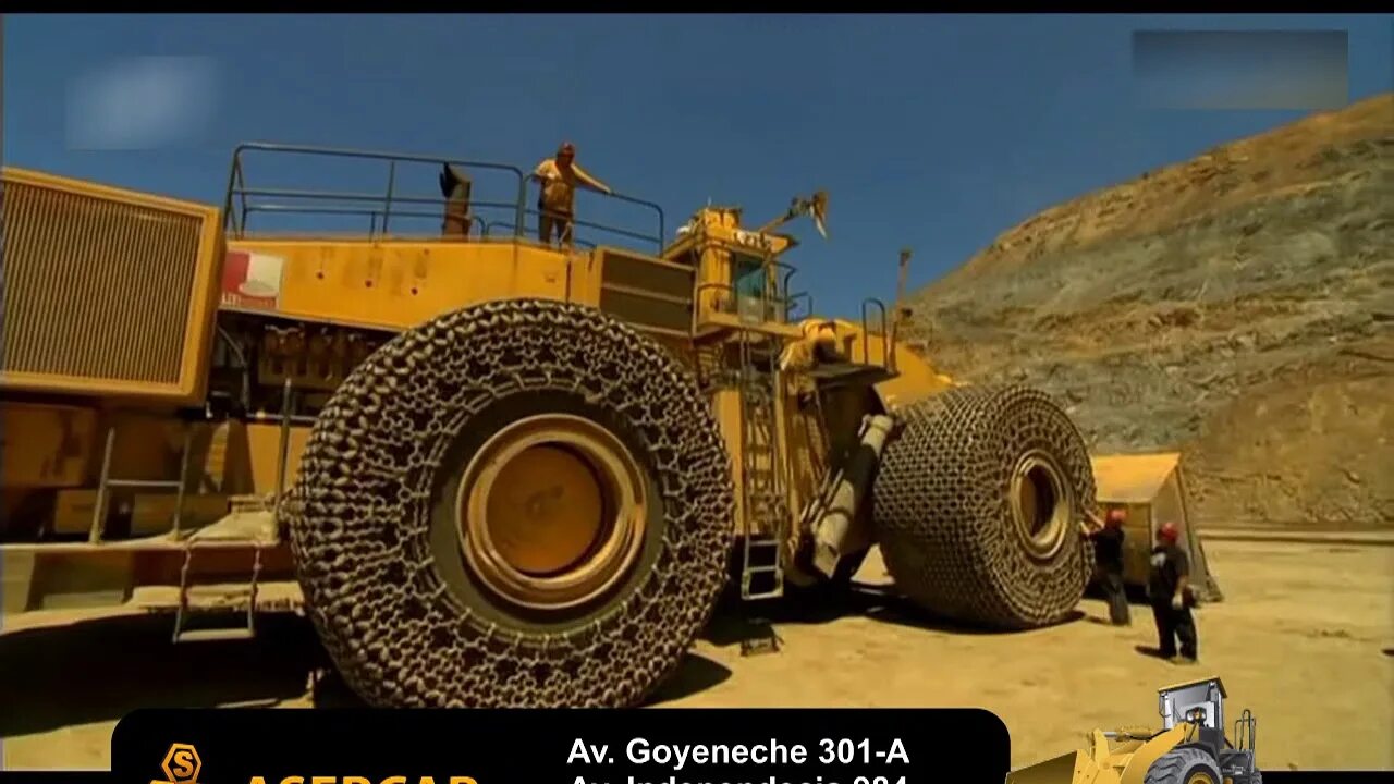 Фронтальный погрузчик letourneau l 2350. L2350 погрузчик. Самые большие карьерные погрузчики. Катерпиллер 994. Самый большой погрузчик.