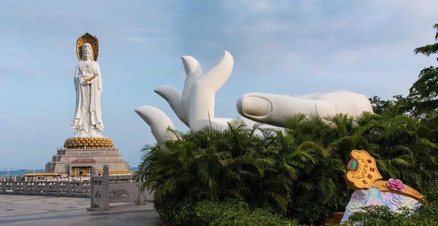 Китай остров хайнань город санья. Санья китай хайнань 2024. Санатории китая хайнань. Китай туризм остров хайнань. Парк край света хайнань.