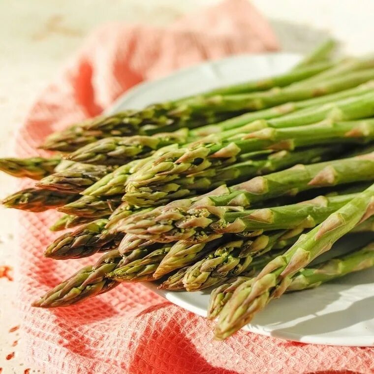 спаржа зеленая фас. спаржа зеленая. интернет магазин спаржа. спаржа растение. спаржа вьетнамская.