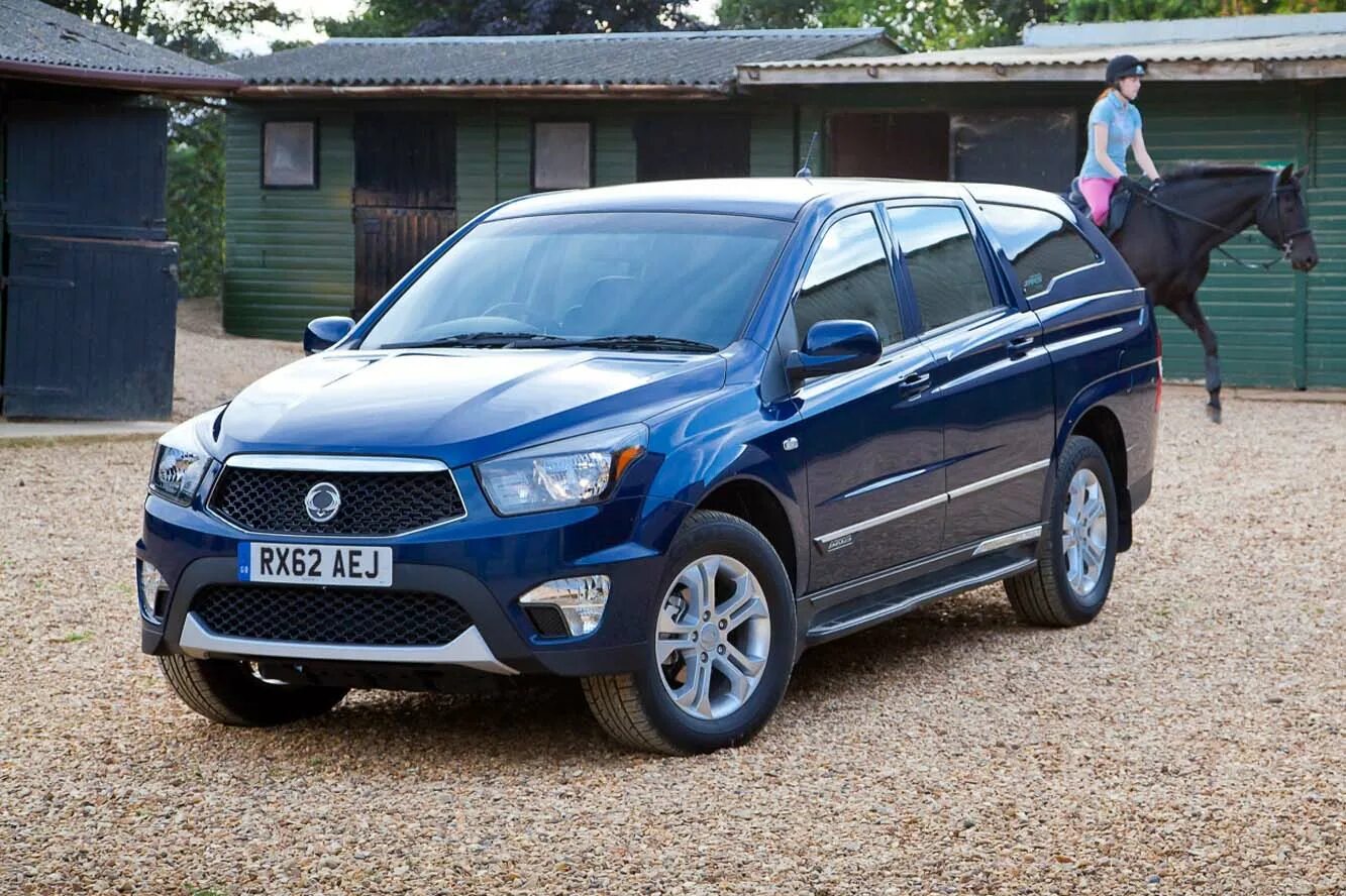 Йонг актион. Ssangyong korando sports. ссангйонг корандо спорт. сан йонг актион спортс. саньенг корандо спорт 2016.