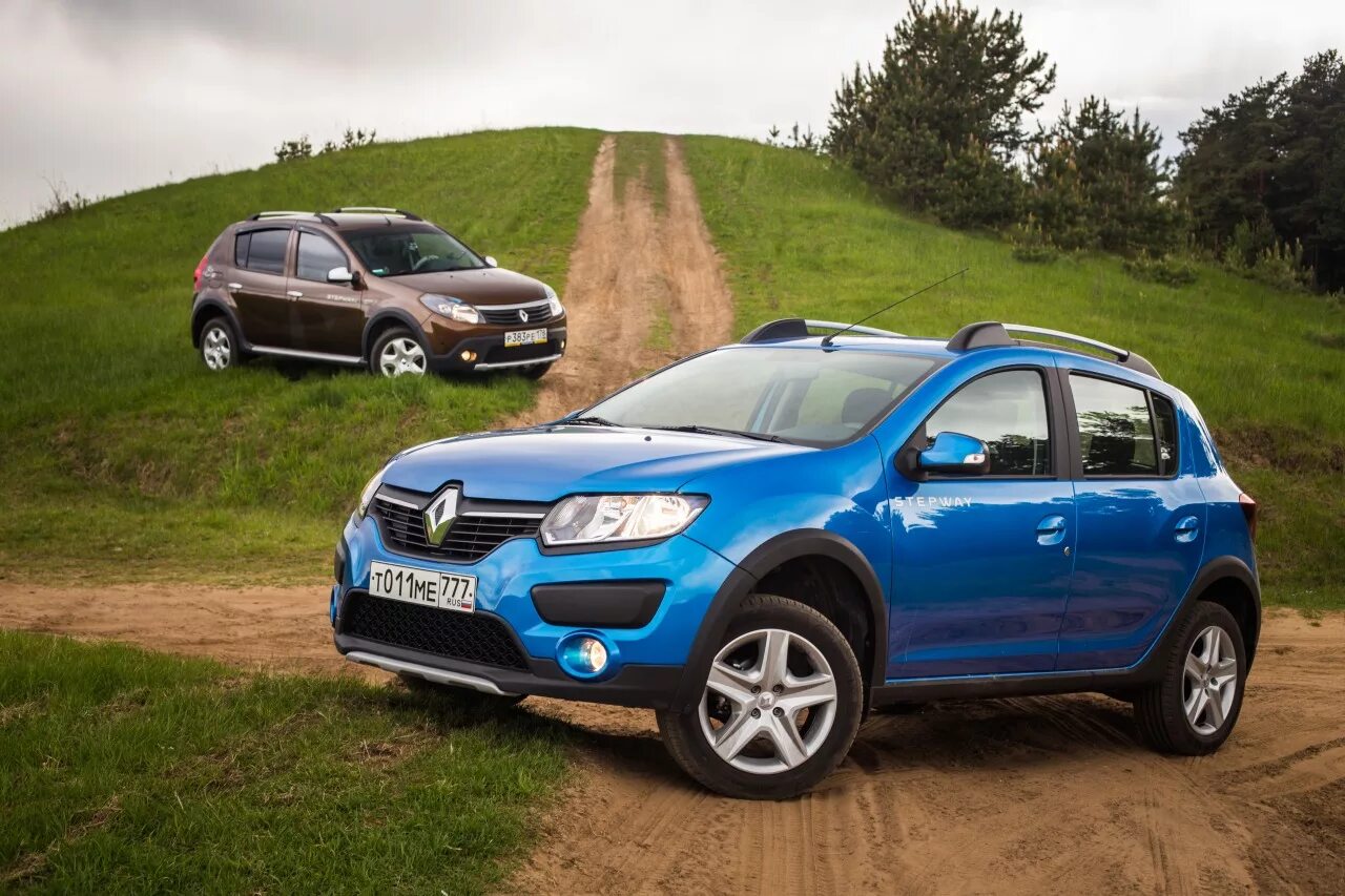 Сандеро степвей 2. Renault Сандеро степвей. Рено Сандеро Stepway. Рено степвей новый.