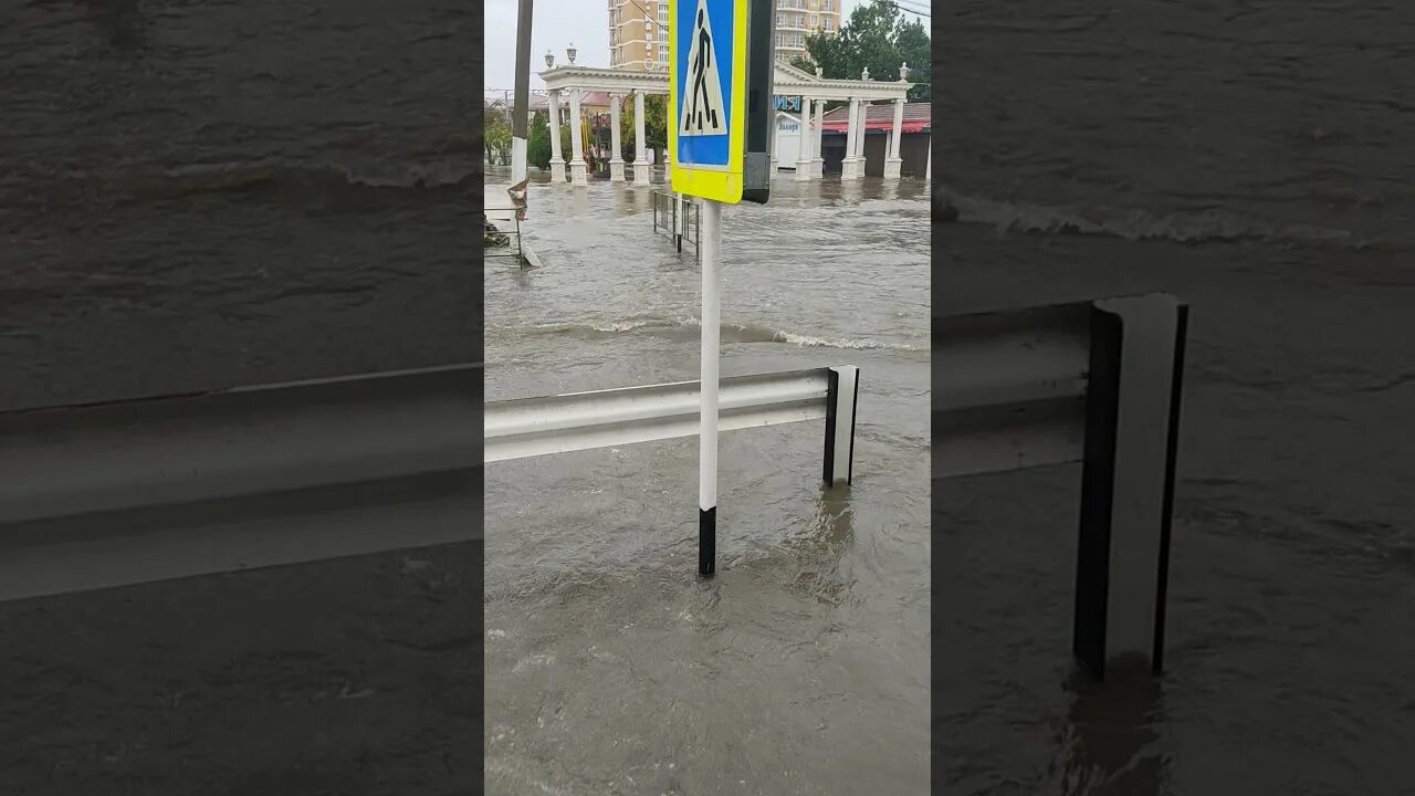 Вода стала быстро прибывать