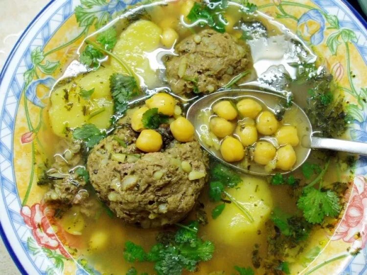 кюфта азербайджанская. кюфта эчмиадзинская. азербайджанская кухня кюфта бозбаш. кюфта шурпа. кюфта шурпа.