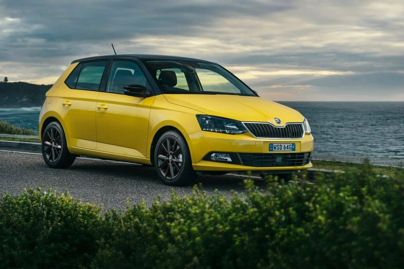 Как выглядит фабия. Skoda fabia 1. skoda fabia rs 2017. шкода фабия 2016.