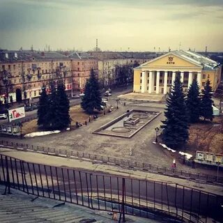 Площадь октября 1