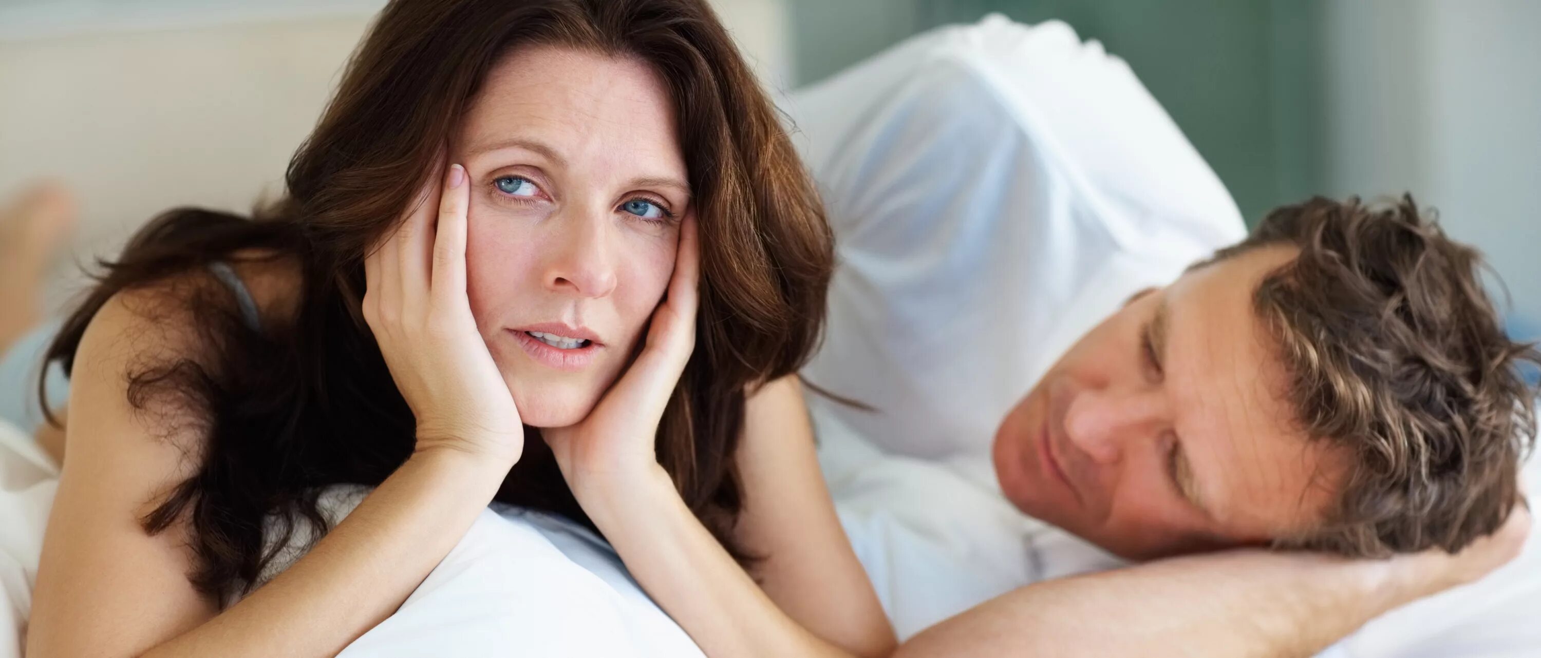 Ощущение жжения и зуда. Овипол клио свечи. Сухость и зуд в интимной. Вагинальные свечи от сухости во влагалище. Сухость влагалища причины.