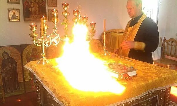 Чудеса православной церкви. Чудеса на литургии пархоменко. чудеса на божественной литургии пархоменко. православные чудеса. чудо в алтаре.