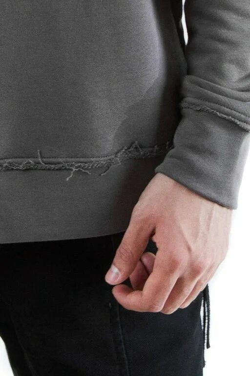 Кофта наизнанку. Швы наружу в одежде. толстовка со швами наружу. толстовка мужская со швами наружу. кофта со швами наружу мужская.