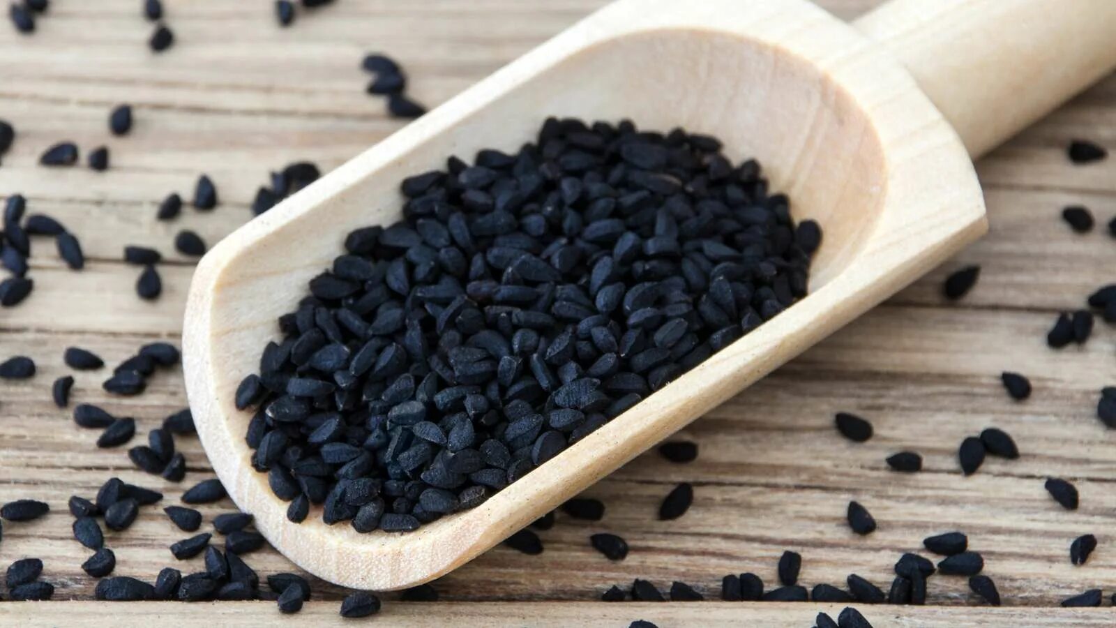 Польза семена черного. Black cumin Seeds. Семена черного тмина. Черные семена. Кунжут черный.