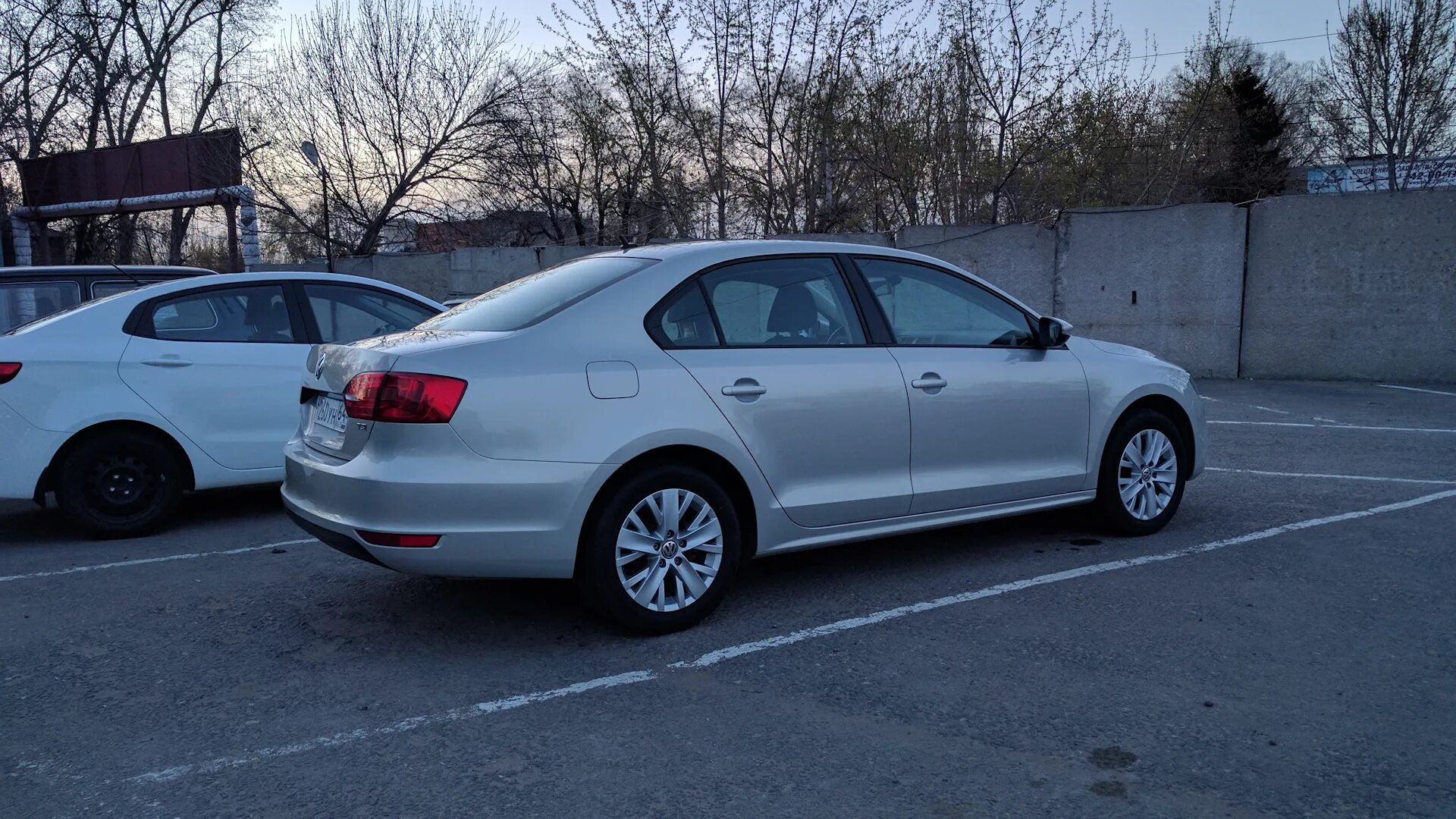 Диски r16 фольксваген джетта. Фольксваген джетта r16. Диски на vw jetta r16. Диски r16 фольксваген джетта. Диски фольксваген джетта r16.