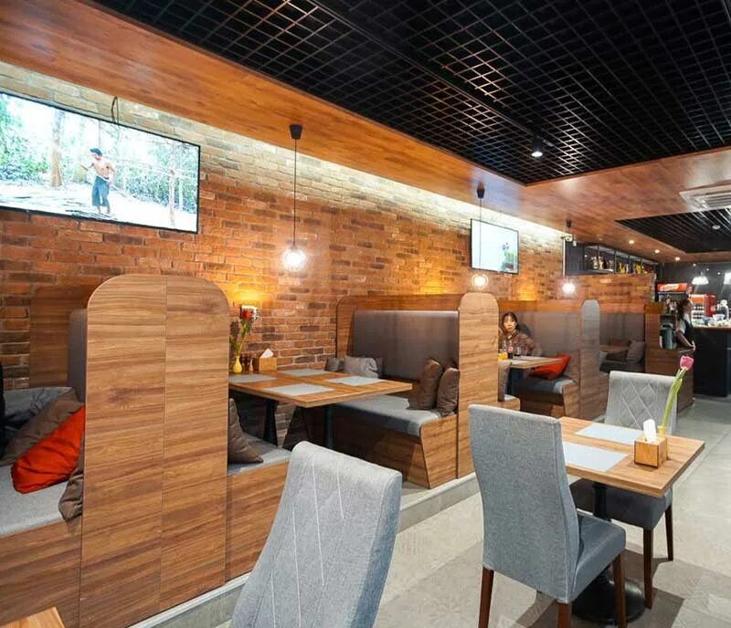 Ресторан в москва сити бамбу бар. Ресторан в бамбуковом стиле. Москва сити ресторан бамбубар. Бамбук в ресторане. Бамбуковое кафе.