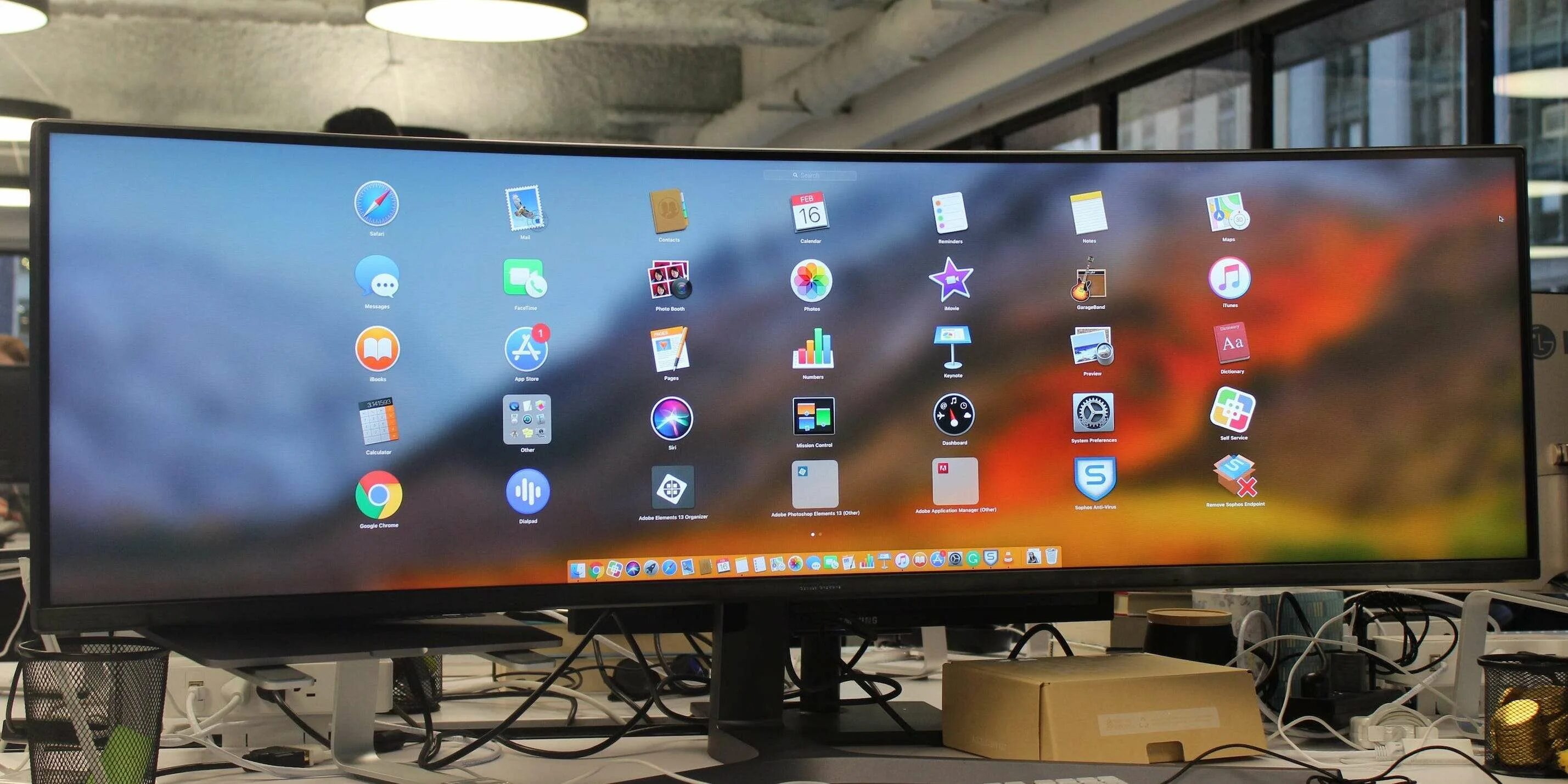 Самый большой монитор. Большой дисплей нажимай сейчас на play. Самый большой монитор. Сенсорный стол интерактивный. Большой дисплей нажимай сейчас на play.