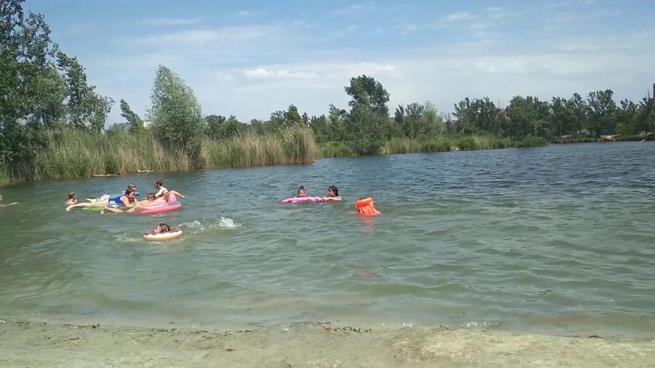 Основа озеро. Озеро зеркальное выборгский район. Харьков озеро комсомольское. Озеро основа харьков. Озеро основа харьков.