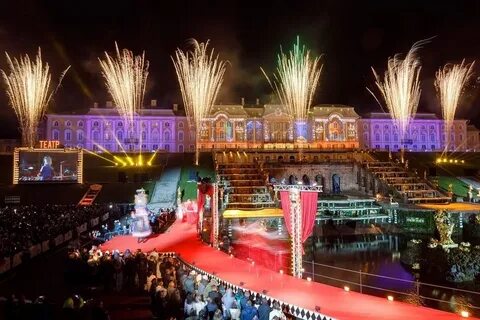 Когда будет закрытие фонтанов в питере