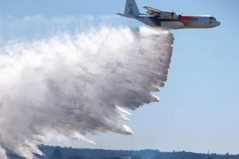 К чему снится самолеты бомбят
