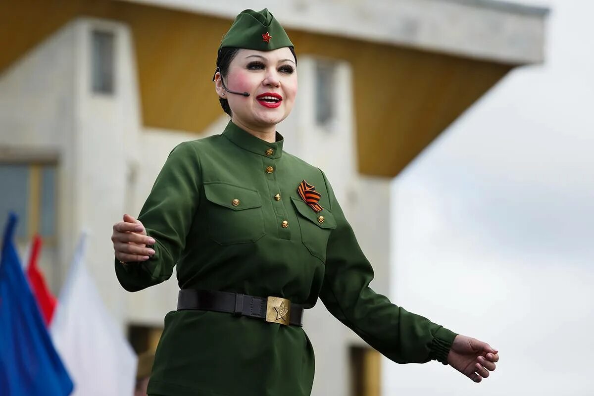 Хочу быть военнослужащей
