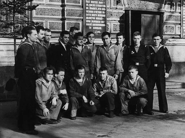 экипаж б. экипаж б-28. экипаж апл к 497. экипаж подлодки ленинский комсомол. экипажа «б-146».