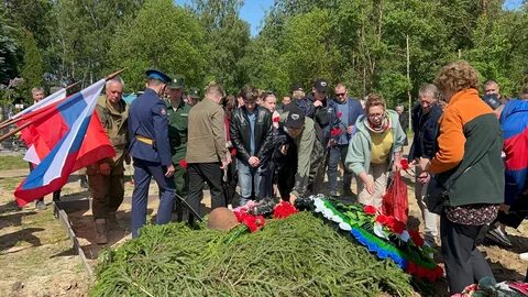 Похороны с почестями