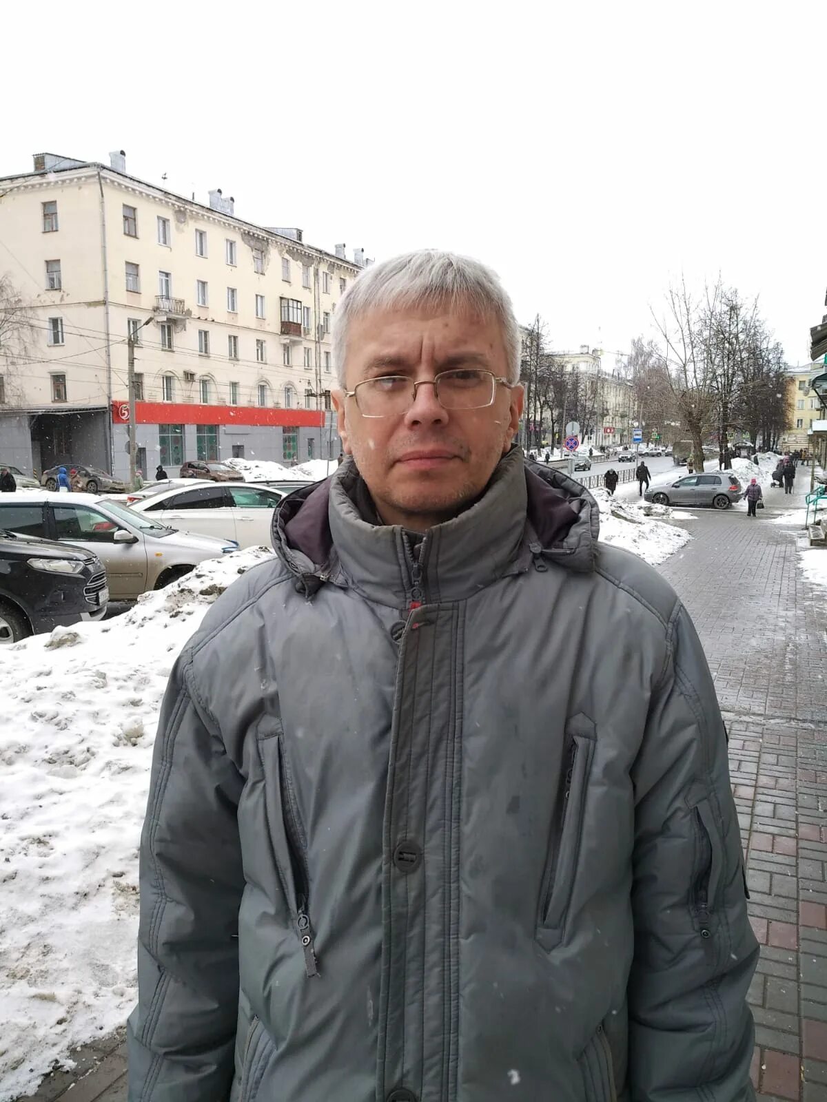 Сурикова 14 а. Стоматология голливуд ярославль. Акселератор социального предпринимательства. Акселератор для социальных предпринимателей. Ленина 191 киров боксберри.