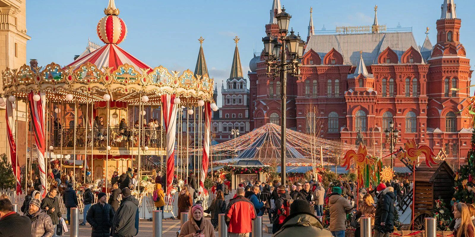 Какие гулянья в москве. Масленица на Манежной площади. Массовые гуляния в Москве. Массовые мероприятия в Москве. Культурные мероприятия в Москве.