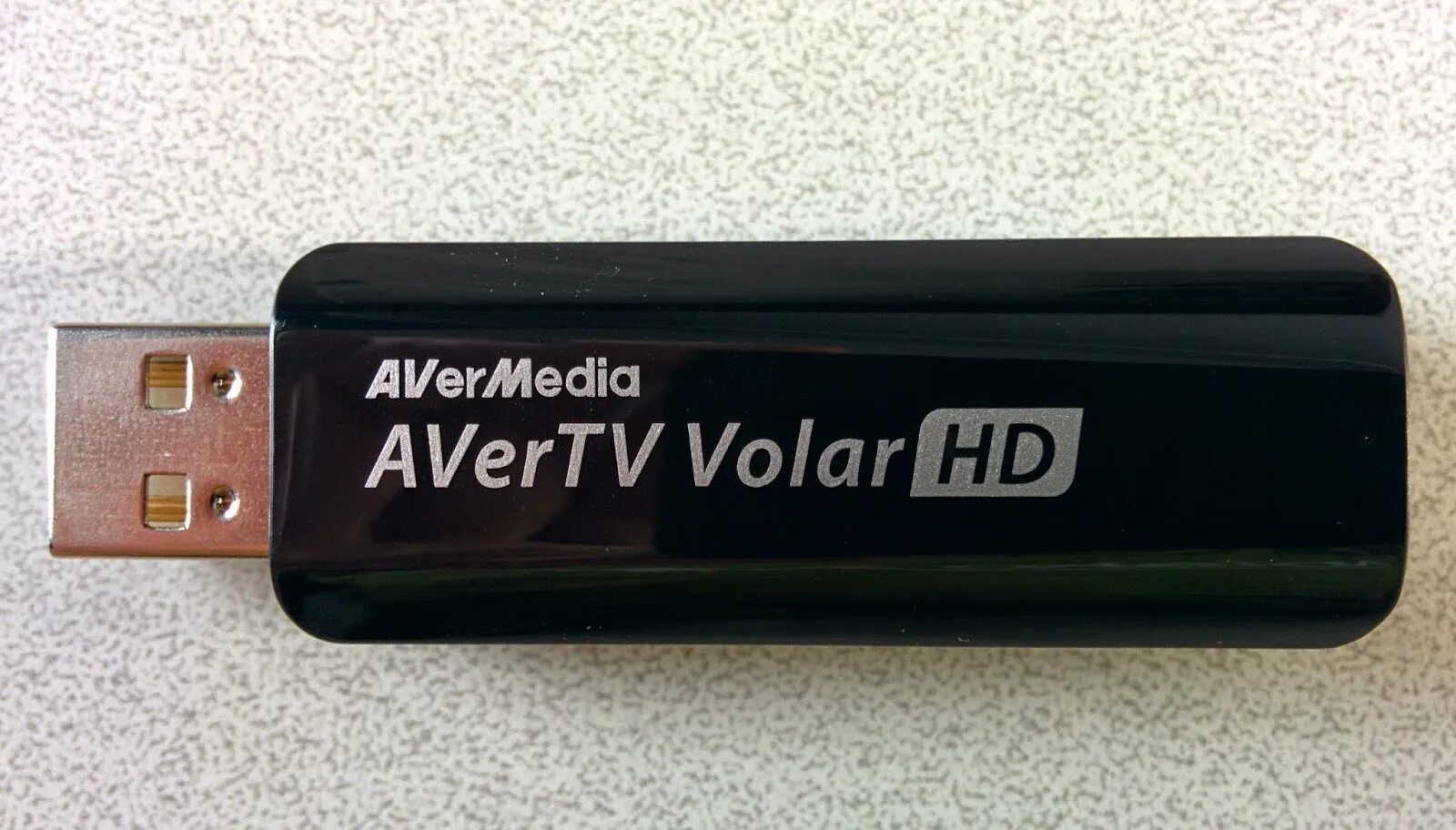 Avertv hybrid volar. AVERMEDIA USB DVB t2. Усилитель USB DVB-t2. Переходник для AVERTV Hybrid volar HX. AVERTV Hybrid volar m.