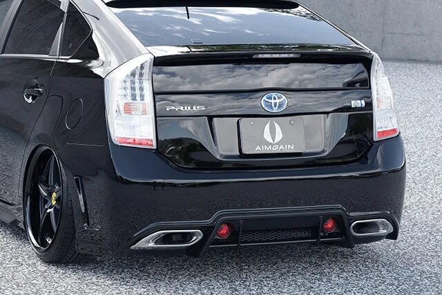 Подходит ли задний бампер. Приус 30 бампер сзади. муген бампер prius 30. приус 30 сзади. защита заднего бампера toyota prius 2014-2015.