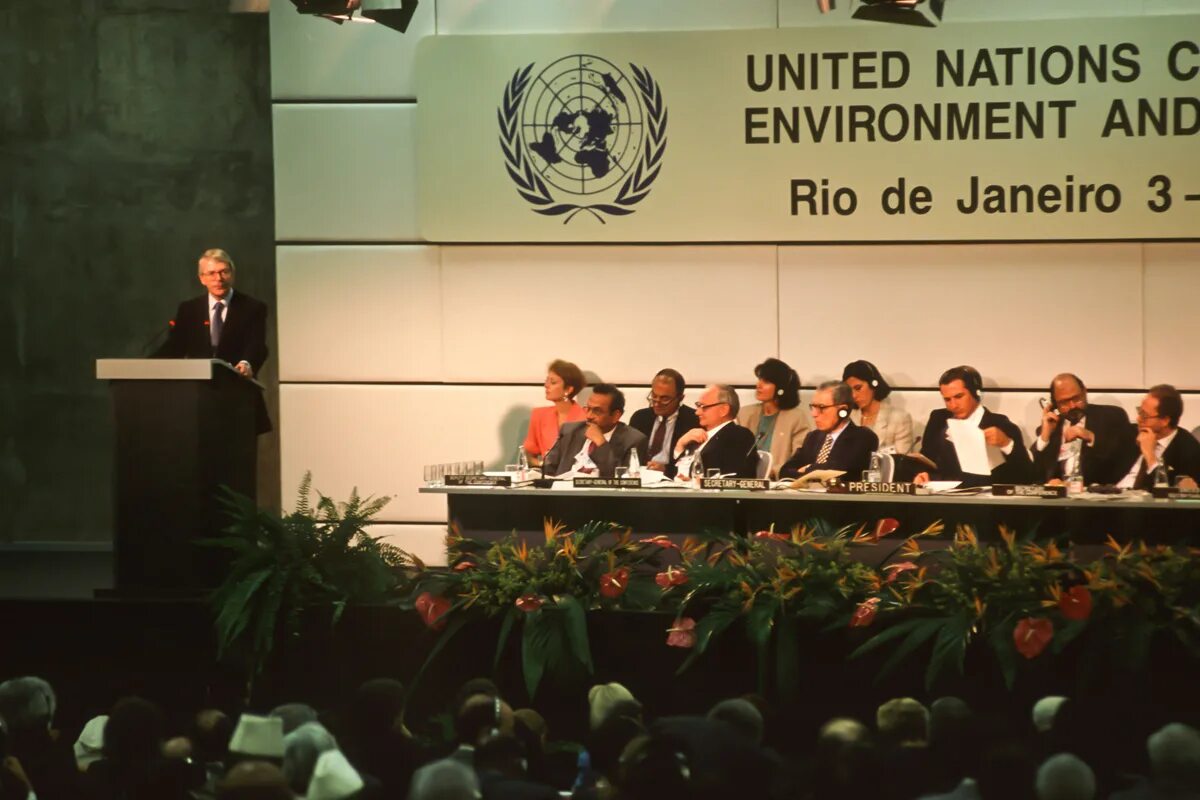 Саммит рио. Конференция ООН В Рио де Жанейро 1992. Саммит в Рио де Жанейро 1992. Конференция ООН по окружающей среде и развитию в Рио-де-Жанейро. Конференции ООН по окружающей среде в Рио-де-Жанейро (1992 г.)».