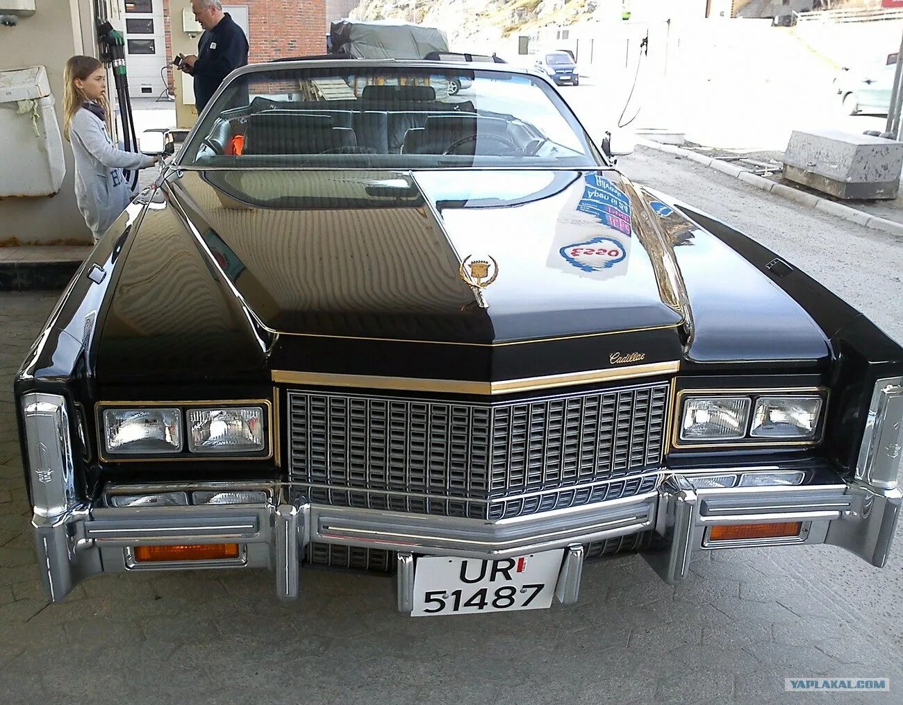 Автомобиля 76. Cadillac Eldorado 1978. Cadillac Eldorado 76. Cadillac Eldorado 76 года. Кадиллак Эльдорадо 1978.