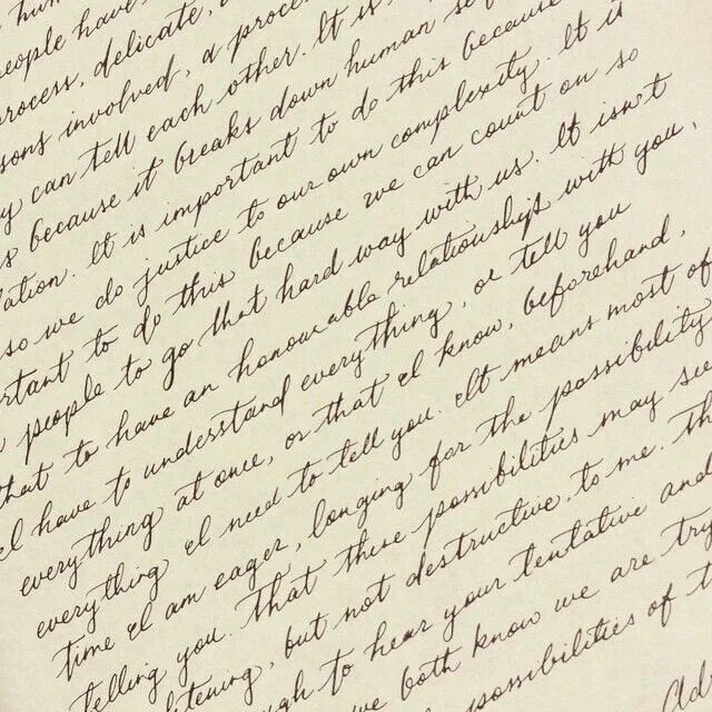 Каллиграфический почерк. Красивый почерк на английском. Рукописное письмо. Красивое письмо. Письма мелким почерком