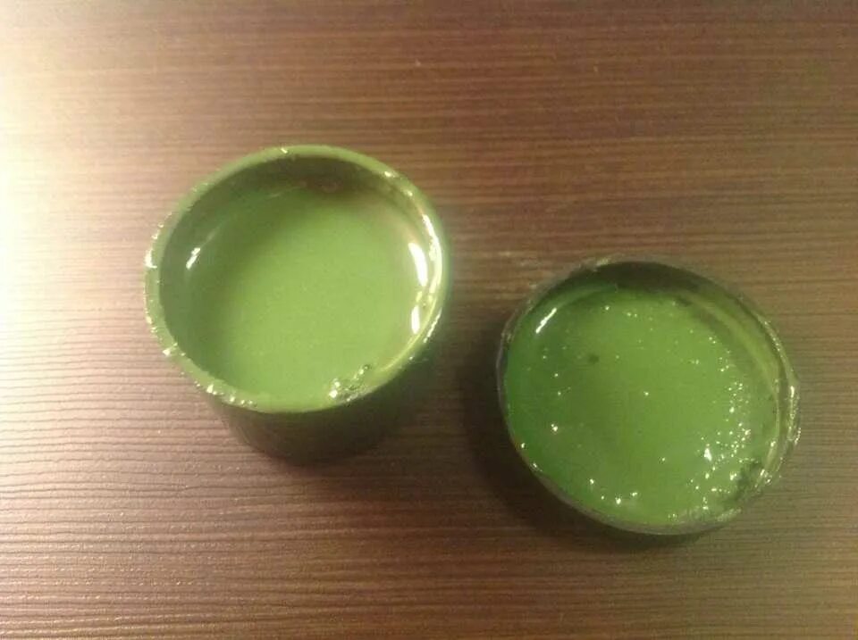 Чем разбавить пасту гои. Паста гои нанесение на кожу. Наносить пасту для полировки. Паста гои зернистость таблица. Полировка нержавейки пастой гои.