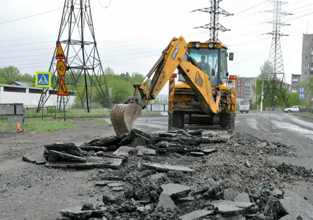 Улица фурманова первоуральск. Новости на дорогах в первоуральске. Новости на дорогах в первоуральске. Ремонт дороги. Пмуп по жкх первоуральск.