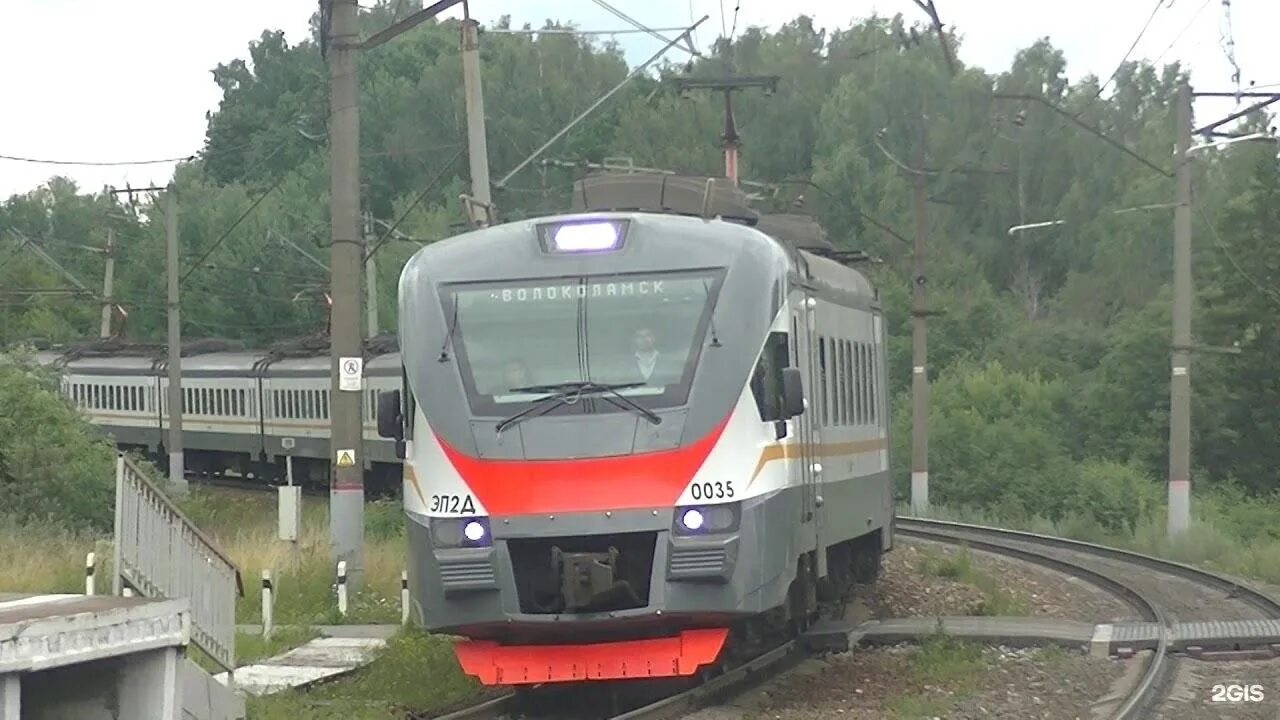 Электричка эп2д. Эп2д 0023 Волоколамск. Д 2 Волоколамск электричка. Станция Волоколамская эп2д.