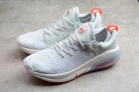 Run gray