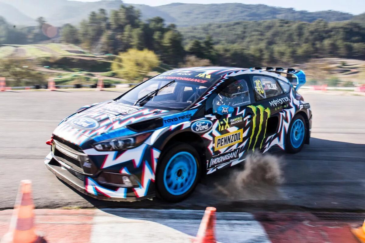 Ken block. Машинка ford focus hoonigan ken block. ford focus rs rx. ken block team mazda. hoonigan ford focus snow kwin.