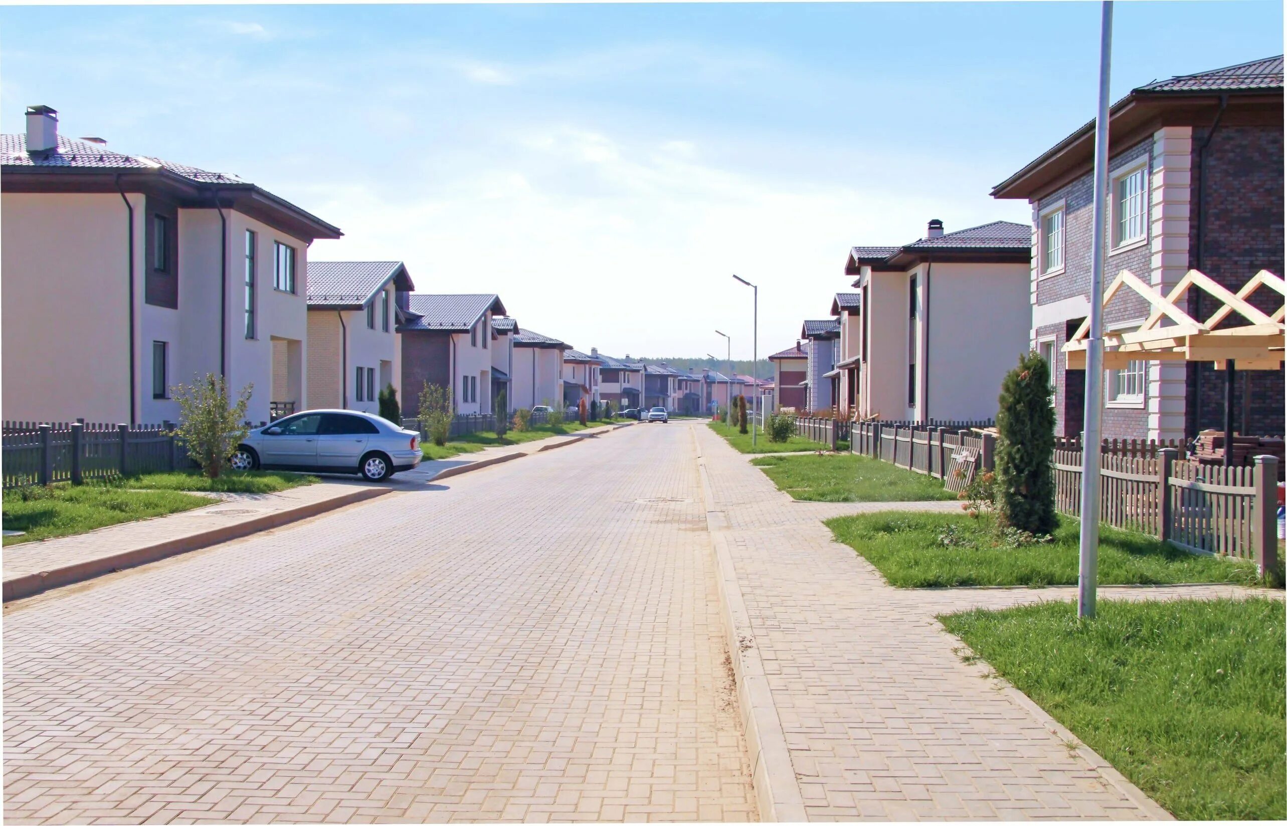 Поселок райт вилладж. Гусарская баллада одинцовский район. Коттеджный поселок виладж. Райт вилладж коттеджный поселок. Деревня першино наро-фоминский район райт вилладж.