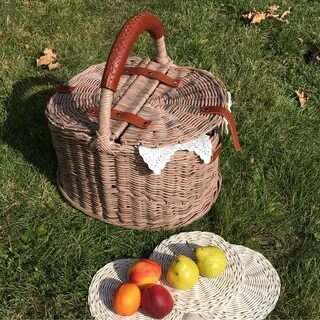 Корзины плетеные из лозы