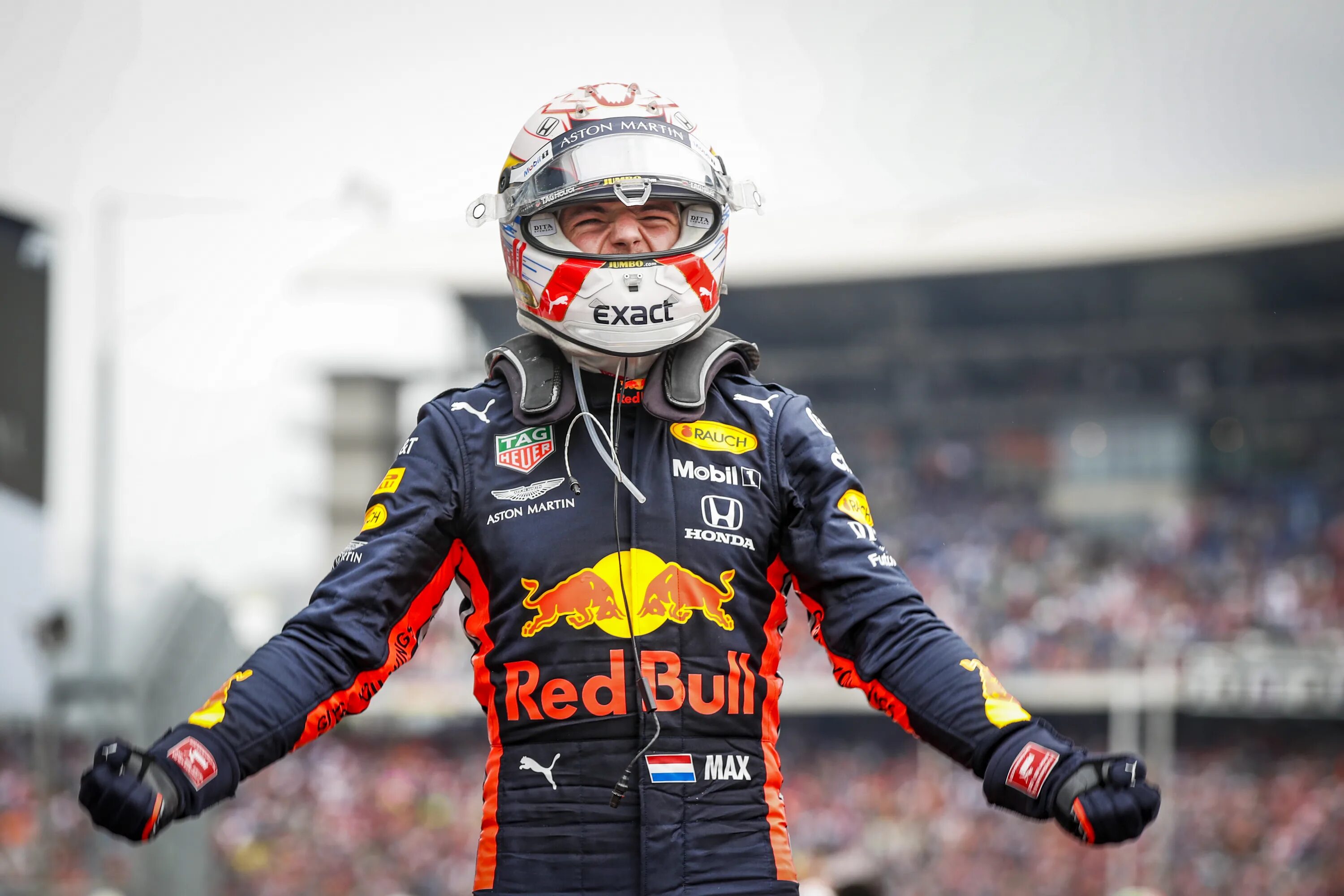 F1 fans. Макс Ферстаппен. Max Verstappen World Champion. Макс Ферстаппен чемпион 2021. Formula one World Champion Max Verstappen.