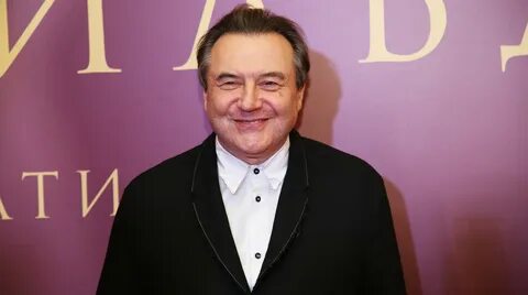 Учитель режиссер