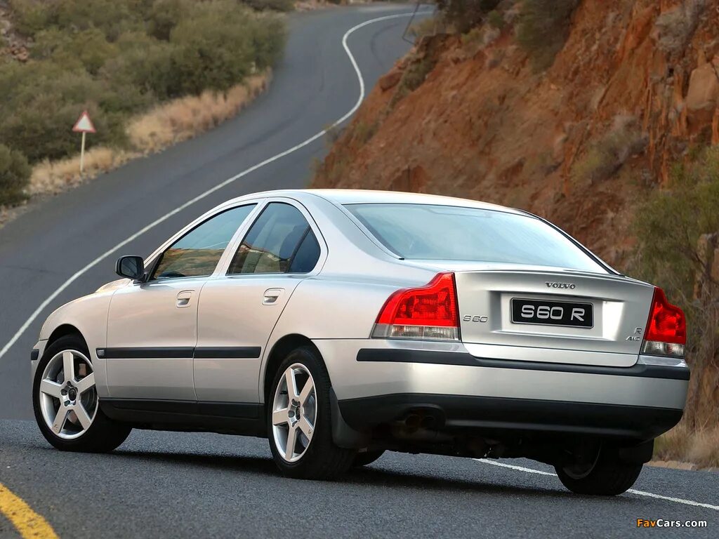 Volvo s60 2004. Вольво s60r. Вольво с60 2004. S60r.