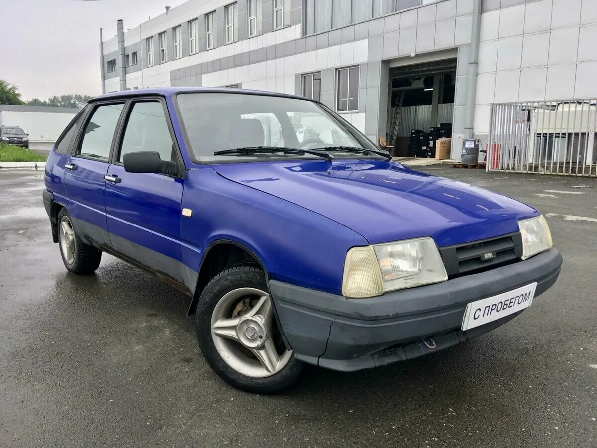 Иж 2126 2002 года. Иж машина 2126. Иж, 2126 ода 2002. Иж синий 629. Иж 2717 ода 2002.
