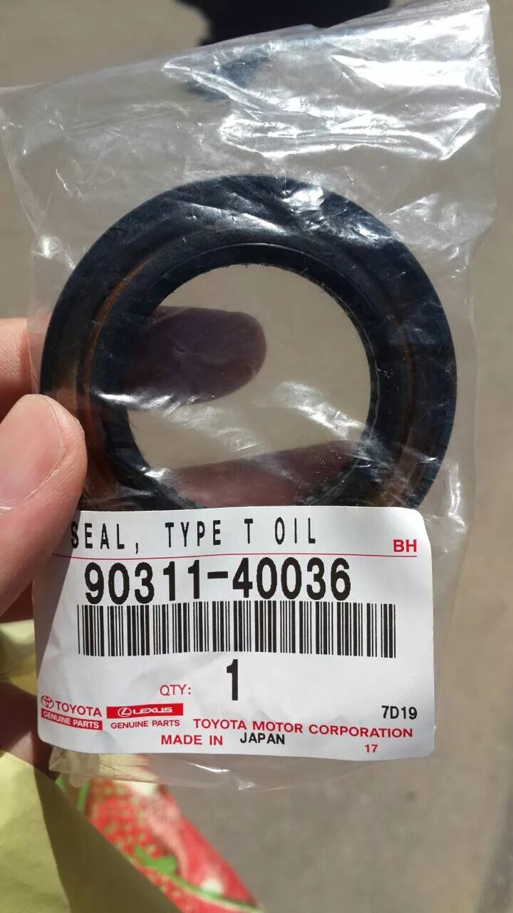 Сальник toyota арт. Toyota 90311-34023. Сальник toyota 90311-34044. 90311w0025. 9031134023 сальник.