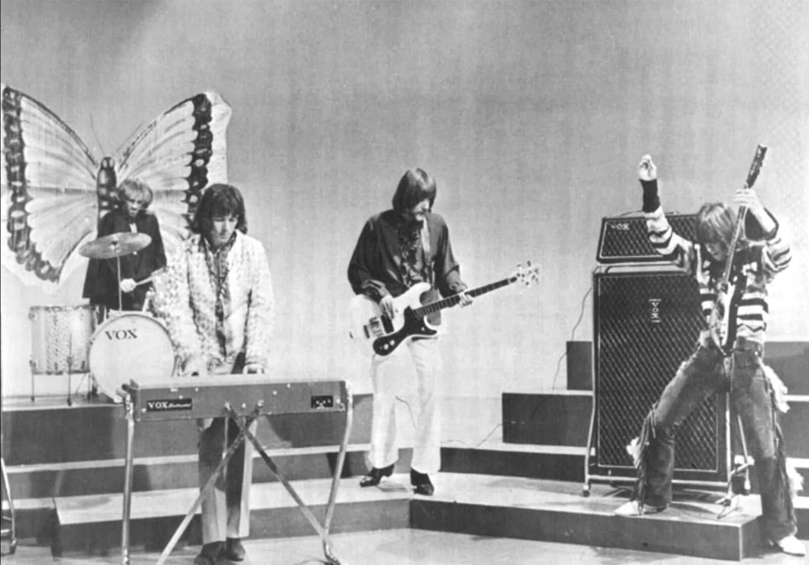 Группа Iron Butterfly. Iron Butterfly американская рок-группа. Iron Butterfly in-a-Gadda-da-vida 1968. Iron Butterfly басист. In a gadda da vida