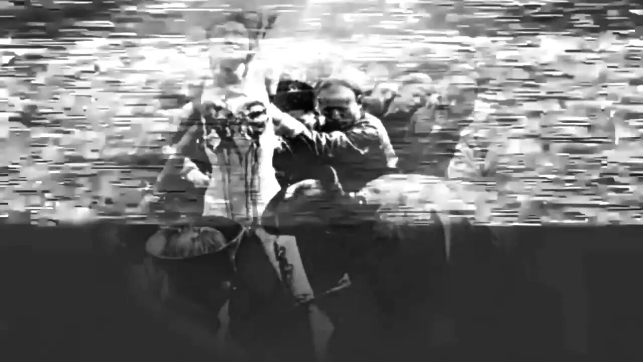 Тактика тысячи порезов что это. Казнь от тысячи порезов. Казнь 1000 порезов Китай.